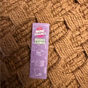 Mini Brands Books 📚